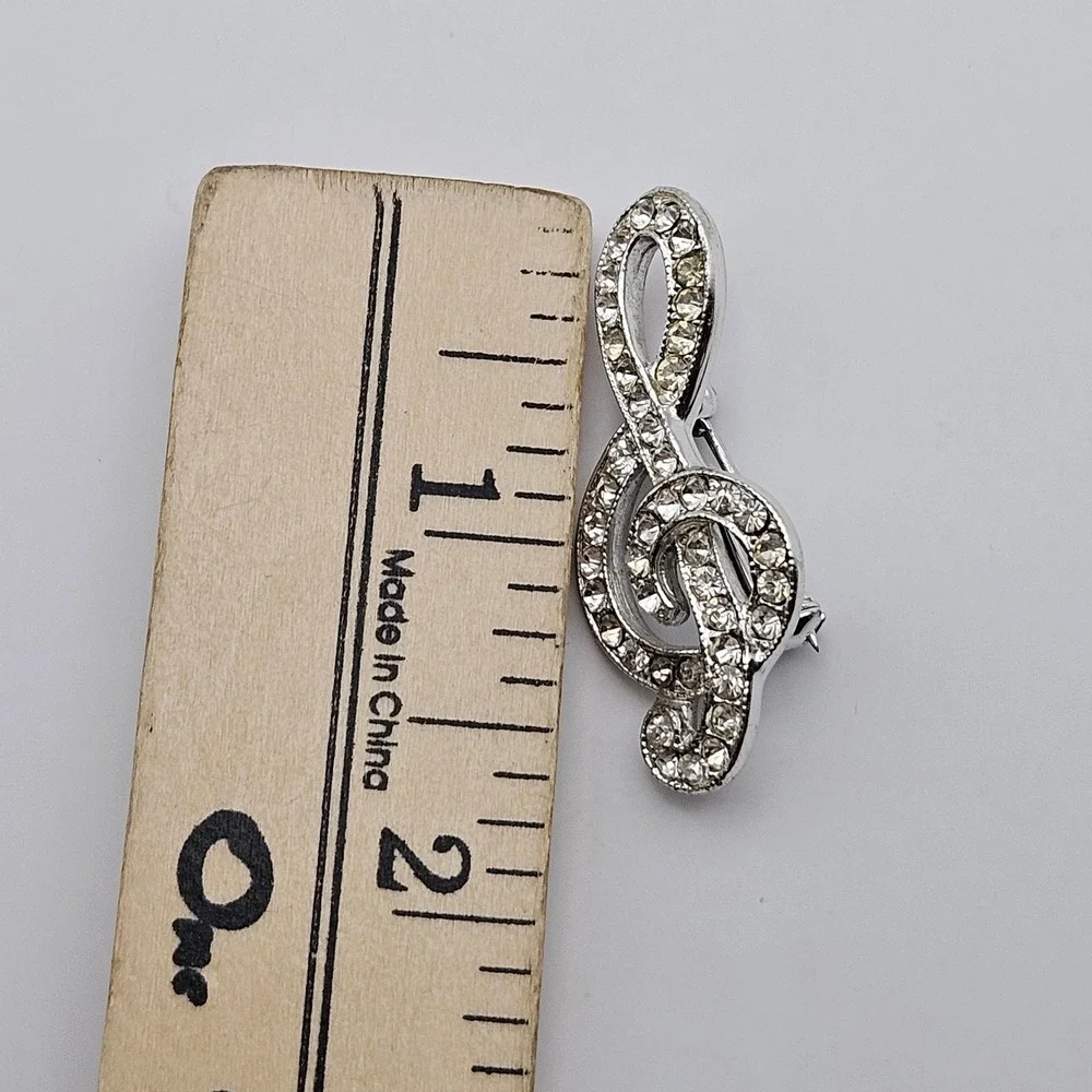 Silver Tone Treble Clef Musical Note Rhinestone Brooch Pin Music Teacher Gift